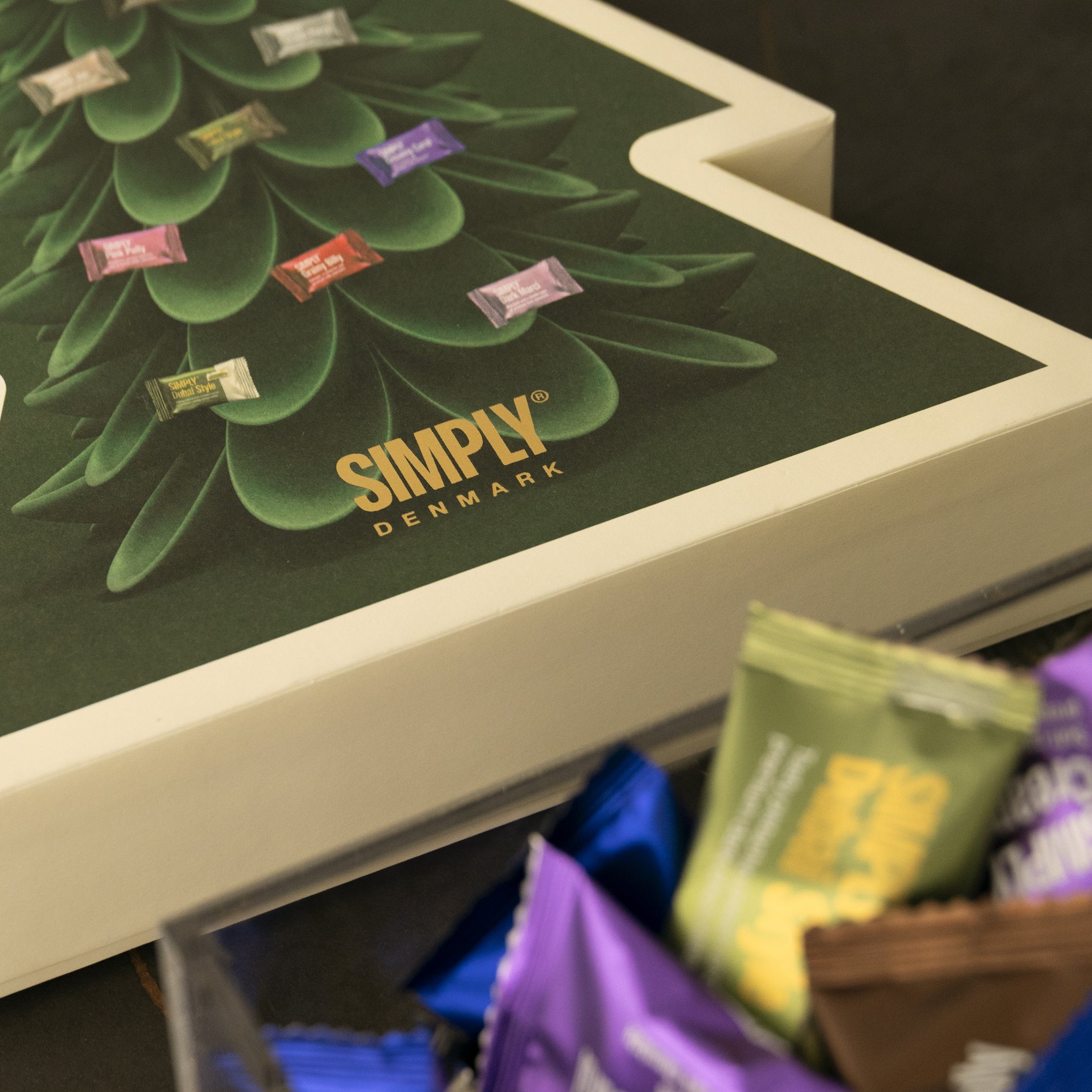 Gift Box, Christmas Tree (300g)