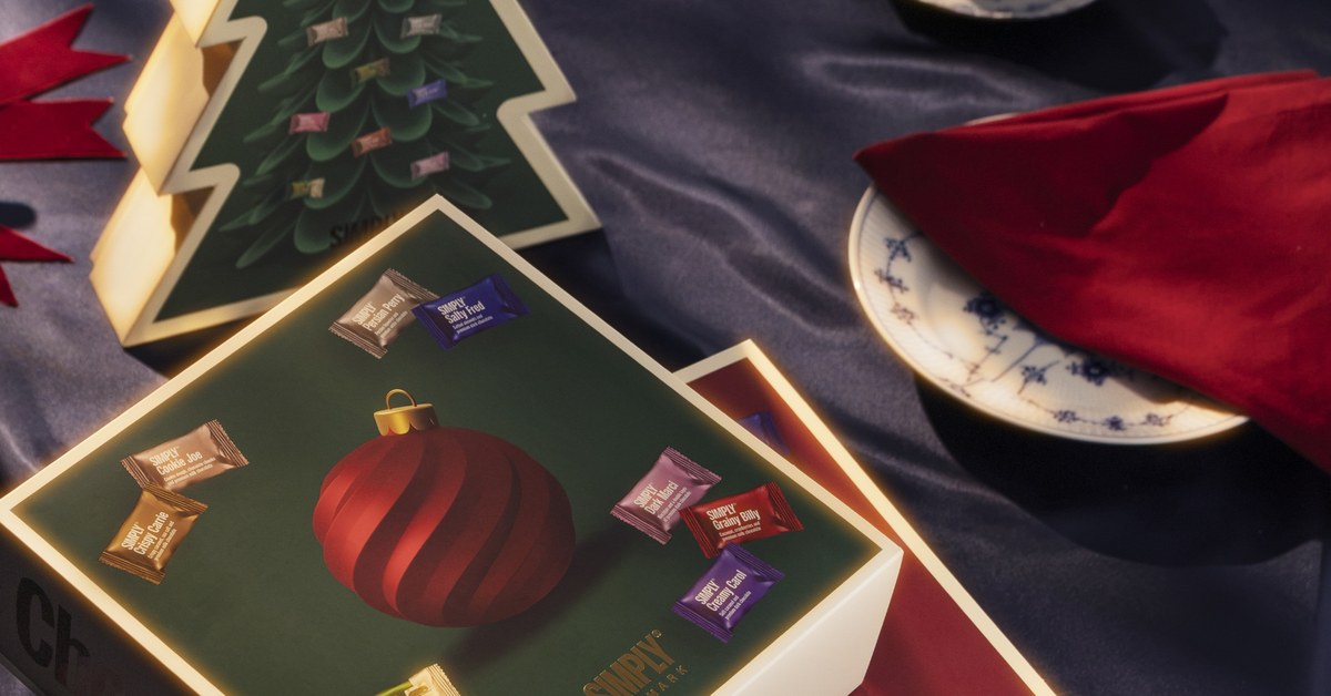 xmas26 BoxPremium_BoxUltimate_Tree_Table_191
